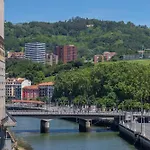 Con Vistas A La Ria
