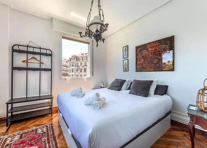 Con Vistas A La Ria * 빌바오