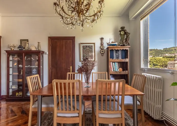 Con Vistas A La Ria 빌바오